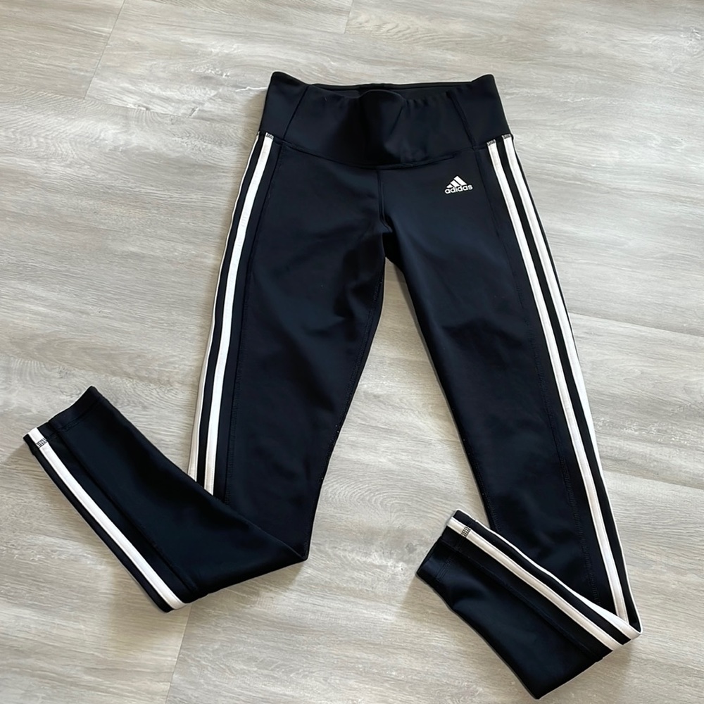 Adidas leggings Small